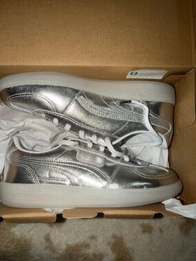 NIB Puma Silver/ Chrome Palermo Sneakers